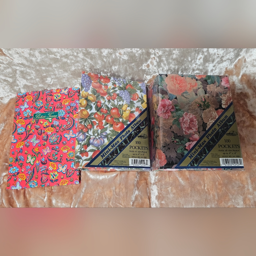 Vintage Mini Photo Albums And Picture Frame